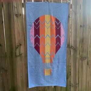 Vintage GRAMERCY BEACH TOWEL HOT AIR BALLOON 25" x 53"